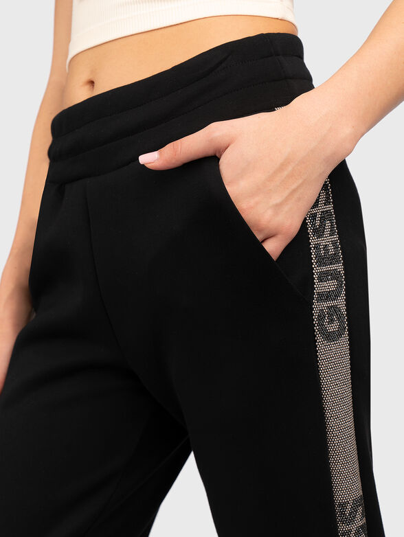 VICTOIRE SCUBA sweatpants in beige - 3