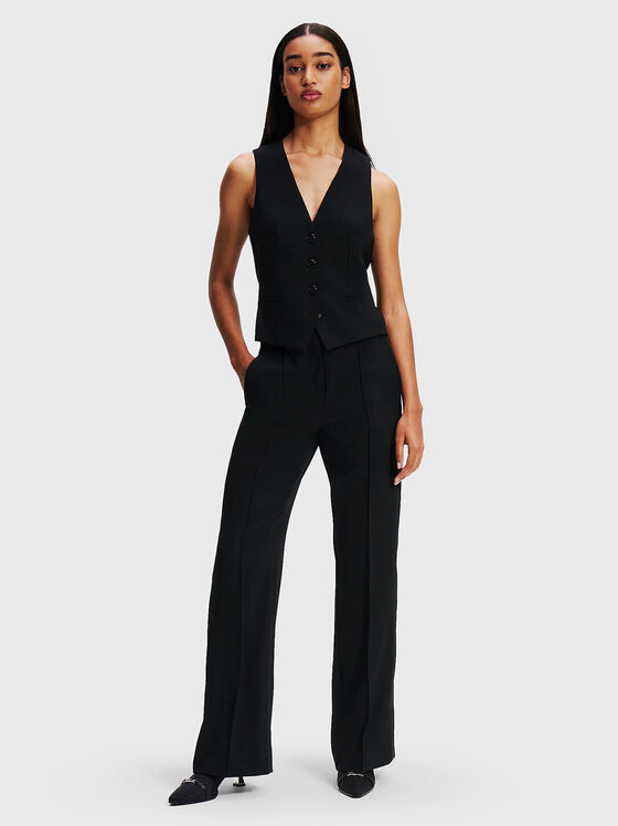Pantaloni cu margine - 1