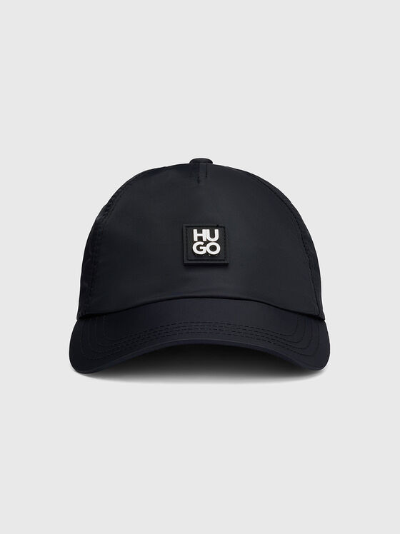 Black hat with logo - 1