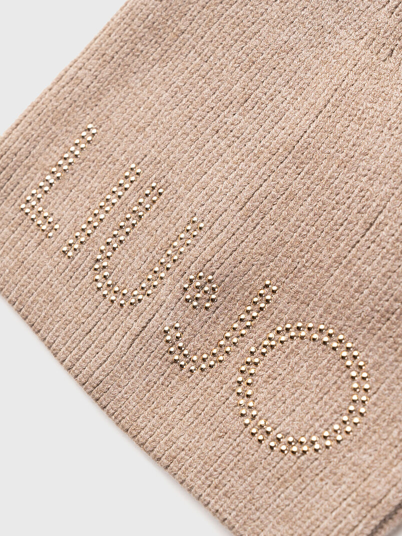 Hat with appliqued rhinestones of viscose blend - 3