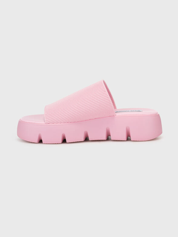 Black slippers - 4