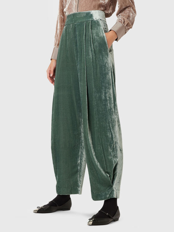 High-waisted velvet trousers - 1