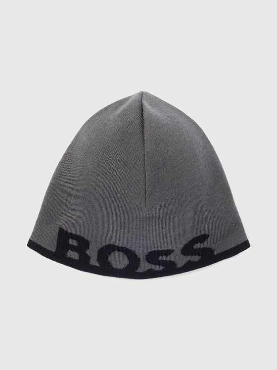 Grey knitted hat with logo accent - 1