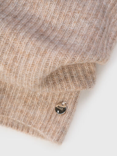Knitted set hat and scarf - 5