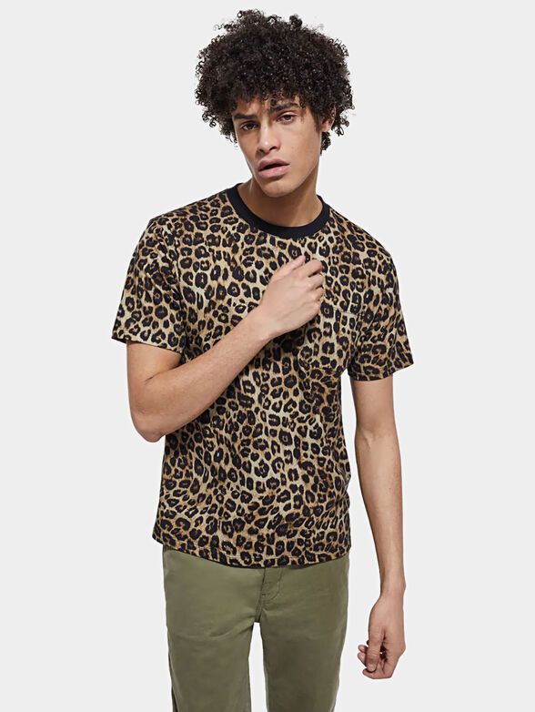 T-shirt with leopard print - 1