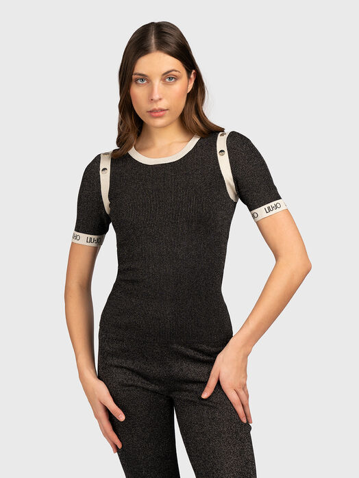 Sweater with lurex threads