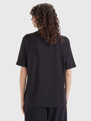 T-shirt with logo detail in black color - 3