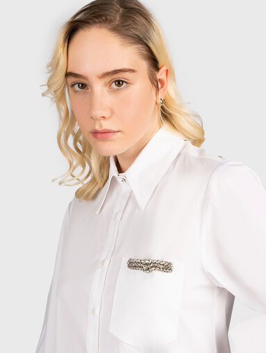 Shirt with accent sleeves and pocket - 5