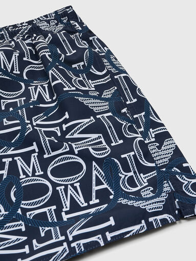 Beach shorts with print - 4