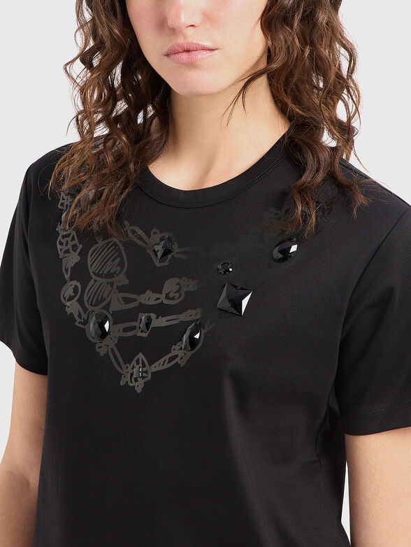 Black T-shirt with necklace print - 4