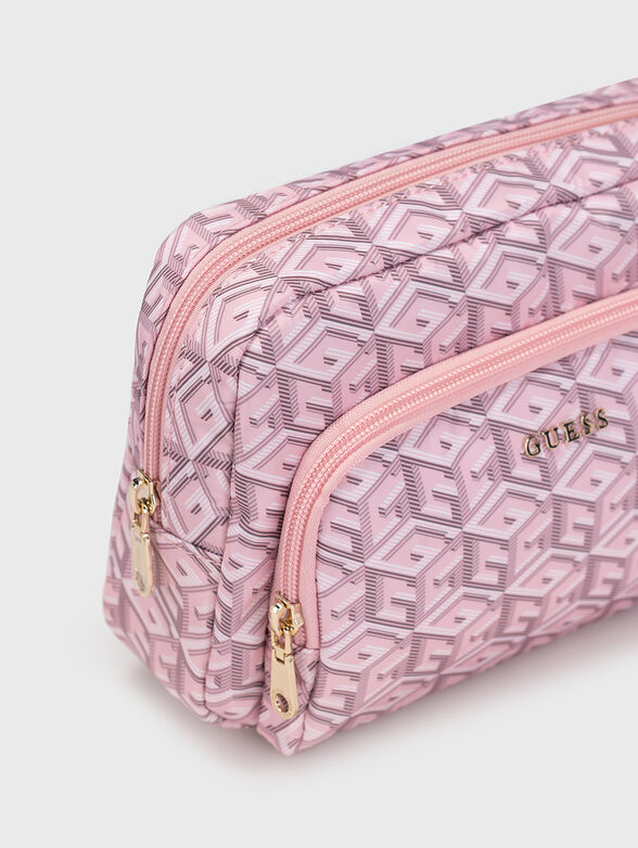 Travel case with monogram logo print - 4