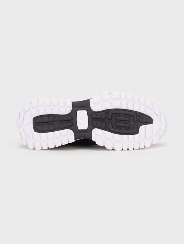 Sneakers in black color - 5