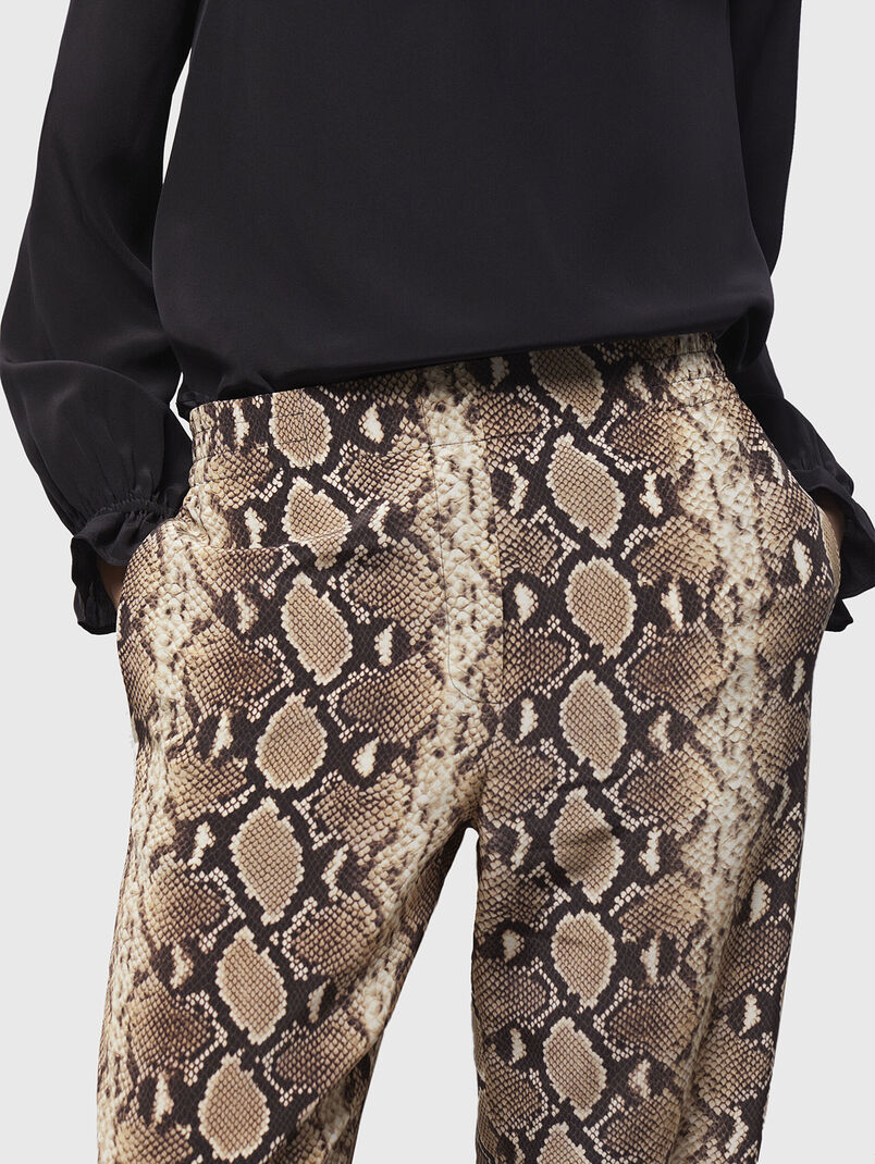 Silk pants with animal print - 3