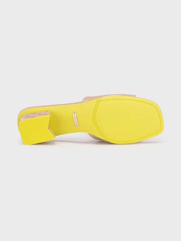 YARA slippers - 5