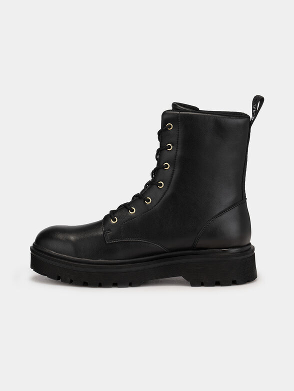 SYRIUS black ankle boots with gold logo print - 4