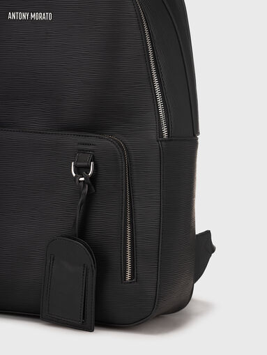 Black backpack with logo detail - 4