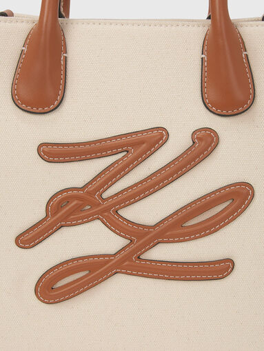 Crossbody bag with logo detail - 4