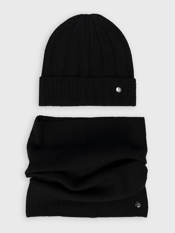 Knitted set hat and scarf - 1
