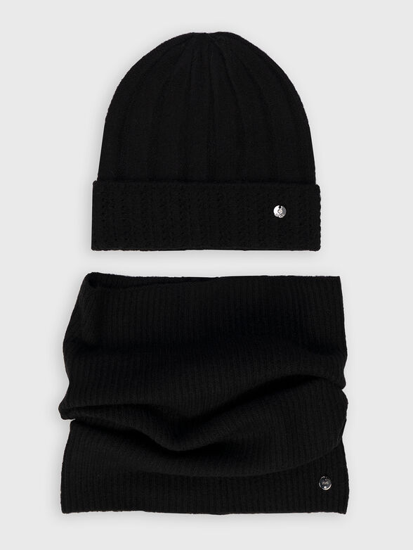 Knitted set hat and scarf - 1