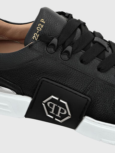 PHANTOM KICK$ sports shoes in black - 3