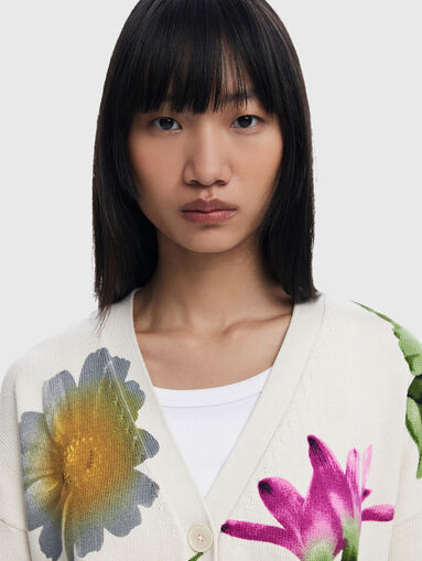 Cotton cardigan with floral print - 5