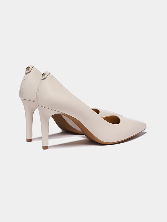 DOROTHY FLEX PUMP - 2