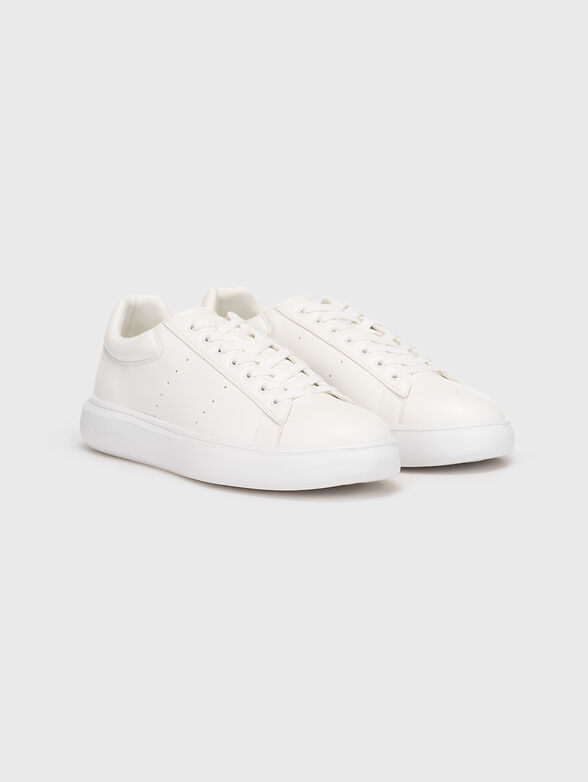 NEW YRIAS sports shoes - 2