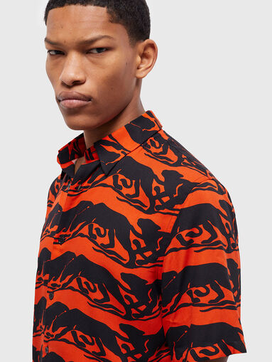Shirt with accent print - 5