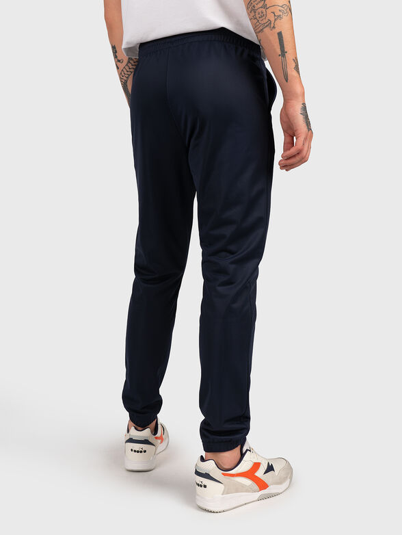 Tracksuit in red and dark blue - 6