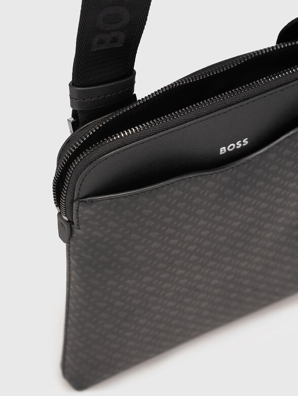 Crossbody bag with monogram logo - 6