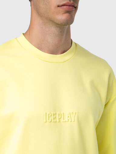 Sweatshirt with embossed logo - 4