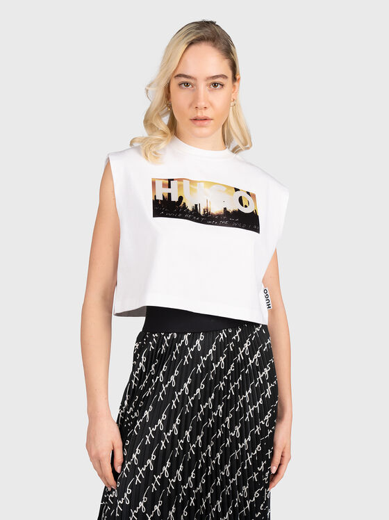 Black top with contrasting print - 1