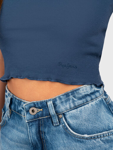 CARA blue cropped T-shirt in stretch rips - 4
