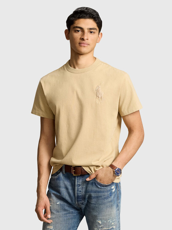 Tricou bej cu logo brodat - 1