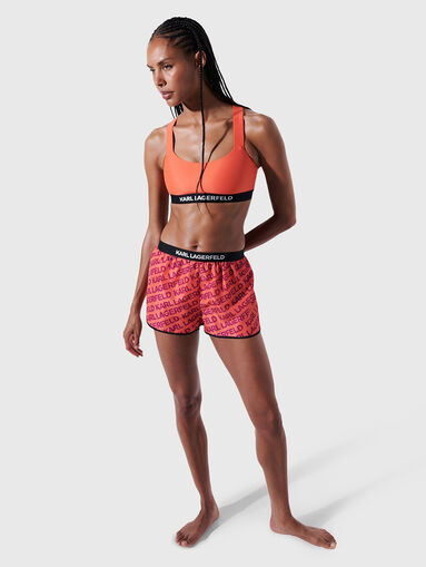 VARSITY sports shorts with logo print - 4