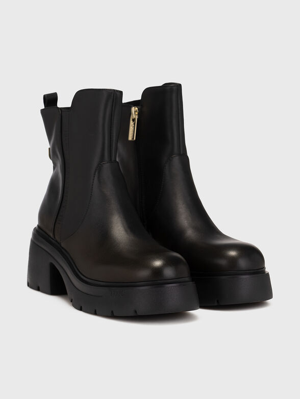 CARRIE 06 leather ankle boots with logo detail - 2