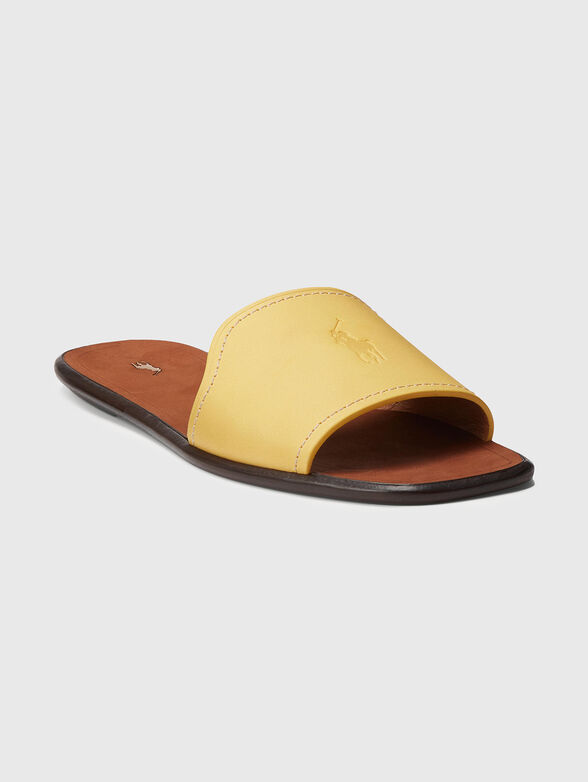 Yellow leather slippers with logo accent - 2