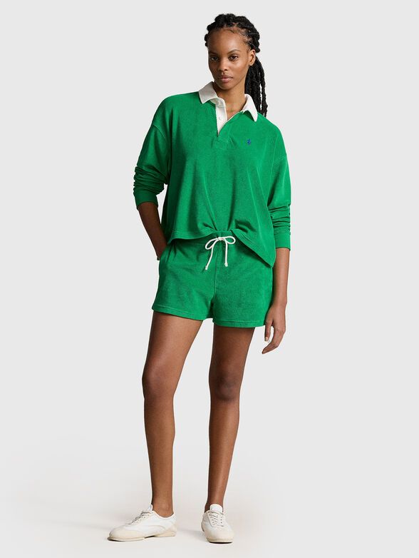 Green sports shorts - 4