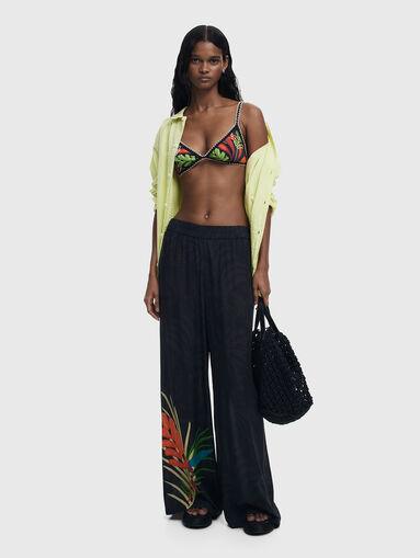 Elastic waist trousers with tropical print - 5