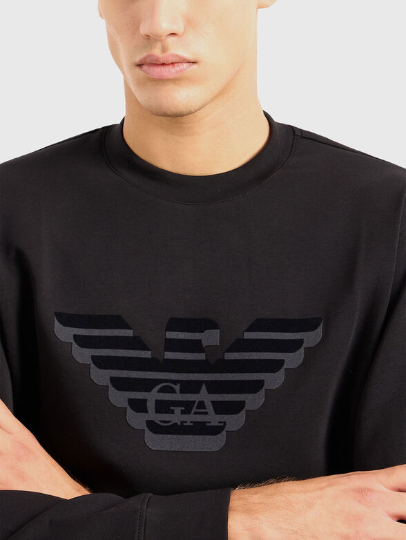 Sweatshirt with oval neckline and accent logo - 4