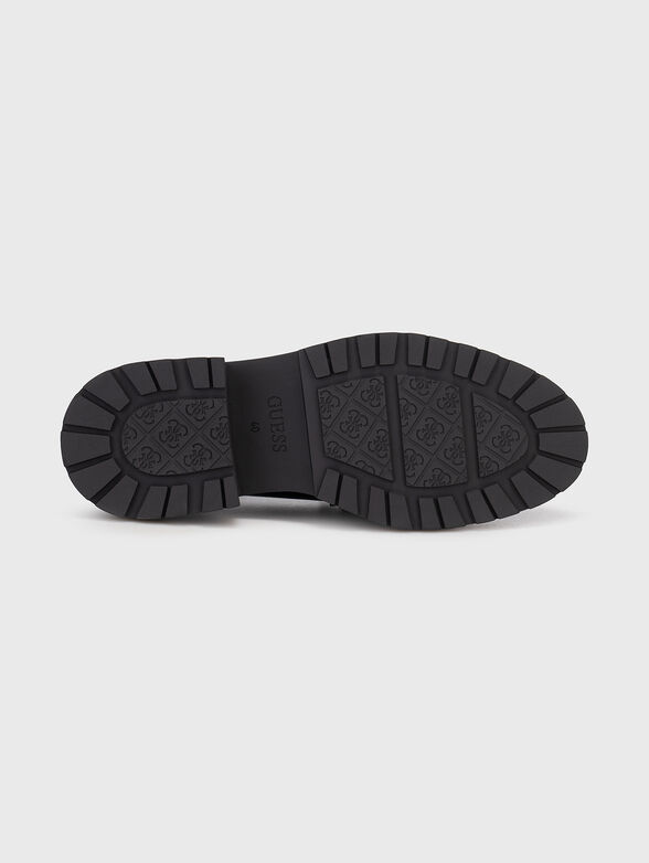 FINDA2 loafers with contrast design  - 5