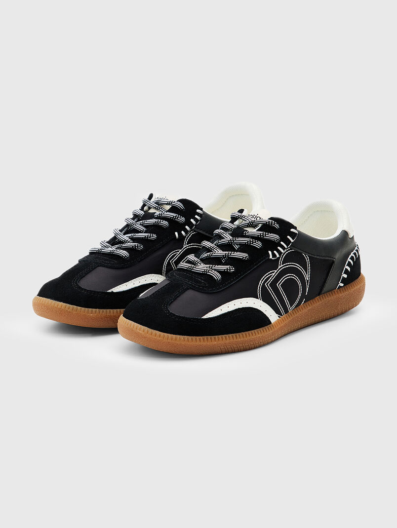 Sneakers with contrast elements - 3