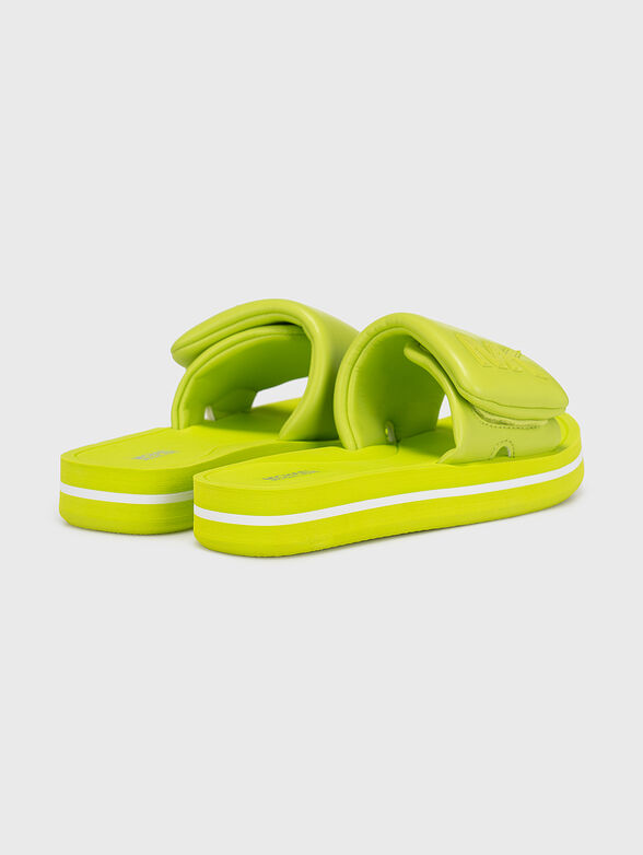 Black platform beach shoes - 3