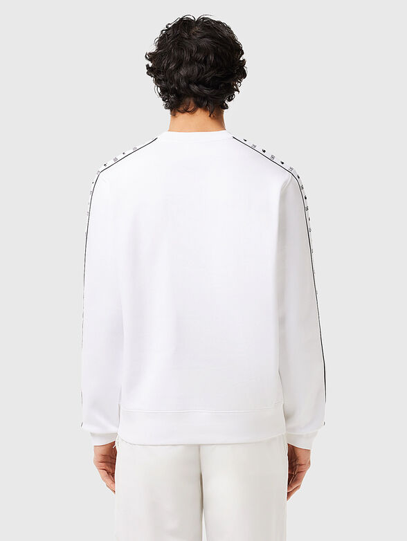 Sweatshirt with contrast stripe  - 2