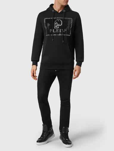 Black hooded sweatshirt with rhinestones - 5