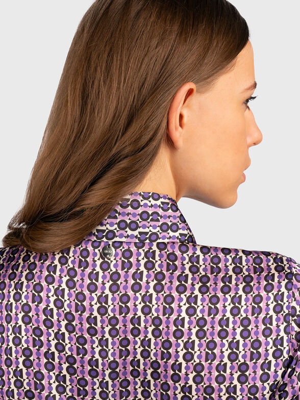 Satin shirt dress with monogram print - 3