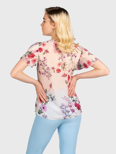 Blouse with accent foral print - 3