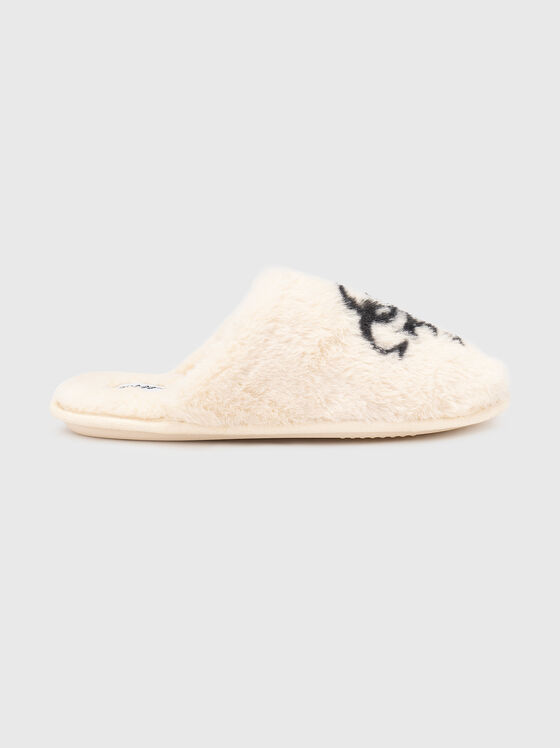Slippers with monogram - 1
