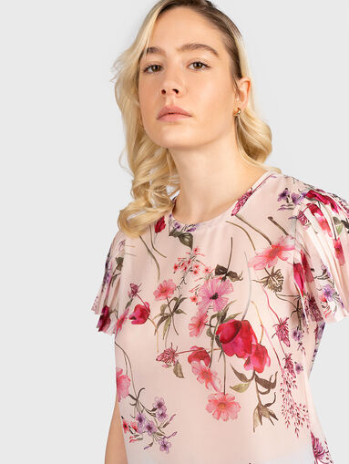 Blouse with accent foral print - 5