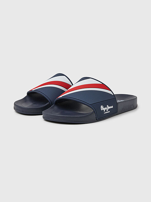 Beach shoes with logo accent - 2